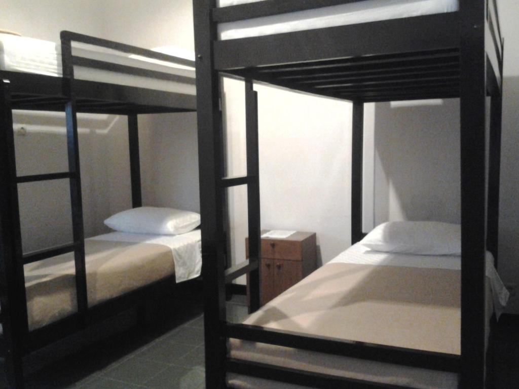 Krowi Inn Surabaya Exteriör bild